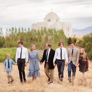 Meet your Posher, Grant